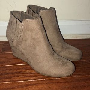swade booties